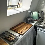 Appartement Cosy Au Coeur Du Paris 17Eme