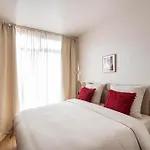 The Olympia Suite - Duke Housing