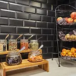 Appart Hotel Odalys City Paris Montmartre