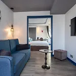 Hotel Mademoiselle