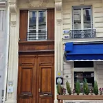 Studio De Charme Paris Champs Elysees
