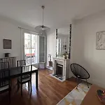 Logement 4 Personnes Porte Saint Martin