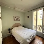 Logement 4 Personnes Porte Saint Martin