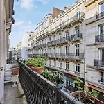 A Prestigious Location In Paris