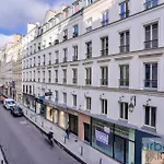 13 Luxury Flat eiffel design 2