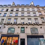 13 Luxury Flat eiffel design 2
