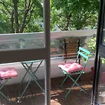Sunny Escape In Belleville