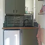Lovely And Bright Studio In Montmartre