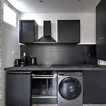 544 Suite Champignon - Superb Sacre-Coeur Studio