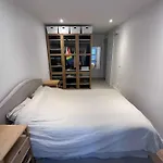 Atypical Loft In The Heart Of The Marais