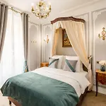 Merveil - Signature Suite - Tour Eiffel -Desaix Ii- Opening Soon