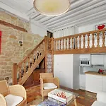 Authentique Loft Duplex Au Coeur Du Marais