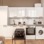 A11#Republiquemarais1Bedroomparis03Ac