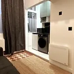 Cosy Renovated Studio Republique