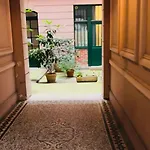 Cosy Renovated Studio Republique