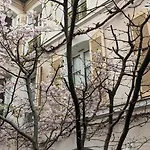 Chambres D\'Hotes Calmes Sur Jardin Paris Batignolles