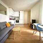 Modern & Central Apartment