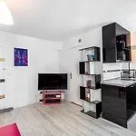 Guestready - Charming Canal St-Martin Retreat