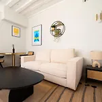 Cosy Studio With Prime Location, Le Marais