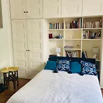 Beautiful 1 Bedroom Apartment Next To Roland