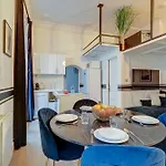 Luxueux Appartement Au Coeur Des Champs-Elysees