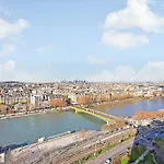Studio Refait A Neuf Avec Balcon Et Vue Sur La Seine - Bail Mobilite