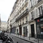 Moliere Chicsuites