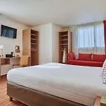 Hôtel Kyriad Bercy Village