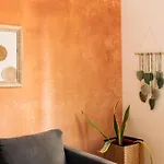 Le Pinky Bird - Lafayette Paris