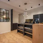 L\'Atelier Des Arts