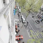 Hipotel Paris Gambetta République