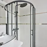 Chic Studio Near Arc De Triomphe
