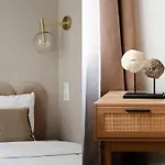 Appartement Elegant Pres Du Jardin Du Luxembourg