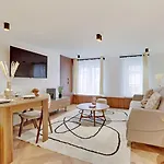 Welcoming & Charming Apartment - 1Br 4P - Palais-R