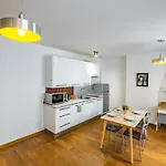 Bright Apartment At Les Invalides - 4 Guests