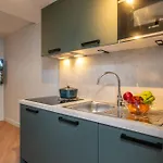 Montmartre Paris Suite