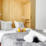 245 Suite Mercedes - Superb Apartment In Paris