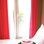 Idéal Hôtel Design
