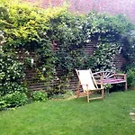 La Campagne A Paris B&B