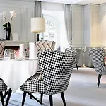 Hotel De Vendome