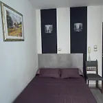 Hotel De L\'Aveyron