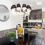 Livinparis - Luxury 3 Bedrooms Grands-Boulevards I