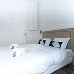 Dreamyflat - Abbesses