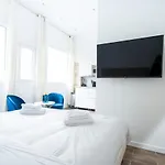 Dreamyflat - Abbesses