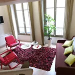 Beautiful Duplex In The Center Of Paris