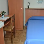 Hotel Montpellier Paris