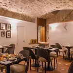 Hôtel Crystal