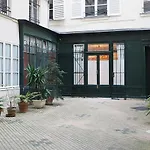 Palais Royal Chicsuites
