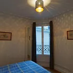 Quiet apartment near Montmartre