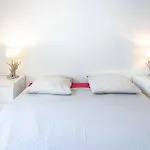 Paris City - Spacious 3 Rooms Flat For Families - 3 Minutes From Metro Station